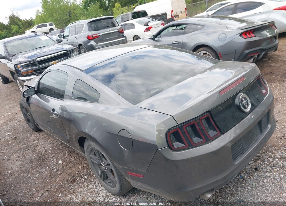 2014 FORD MUSTANG V6 VIN: 1ZVBP8AM7E5287185