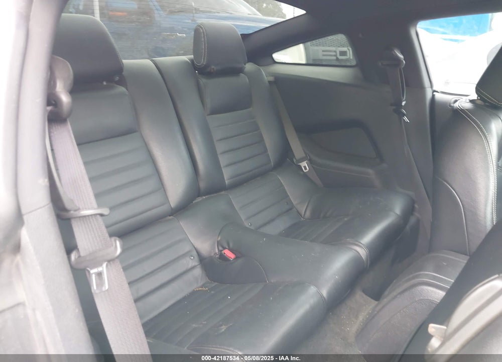 2014 FORD MUSTANG V6 VIN: 1ZVBP8AM7E5287185