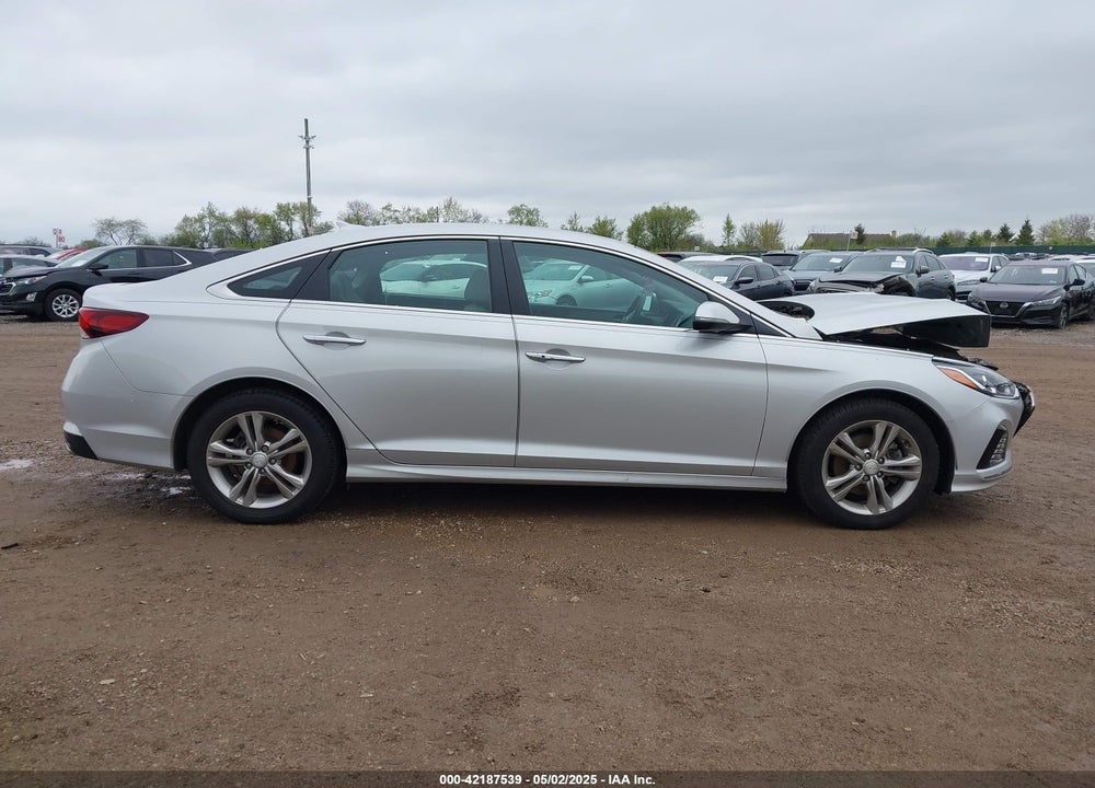 2019 HYUNDAI SONATA VIN: 5NPE34AF3KH753809