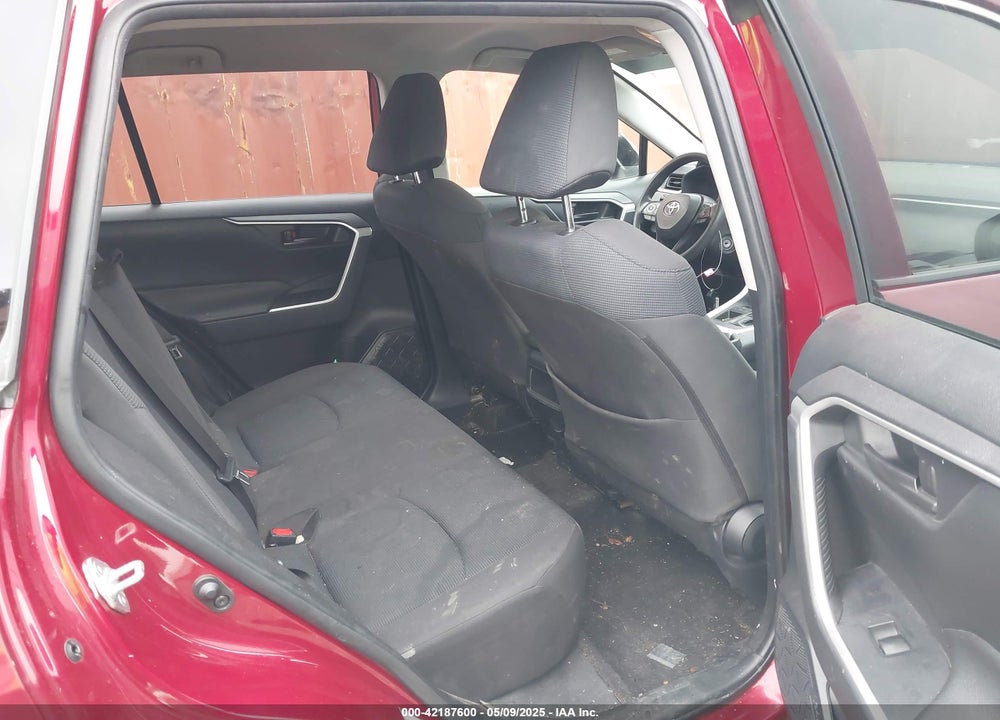 2019 TOYOTA RAV4 VIN: JTMH1RFV2KJ005625