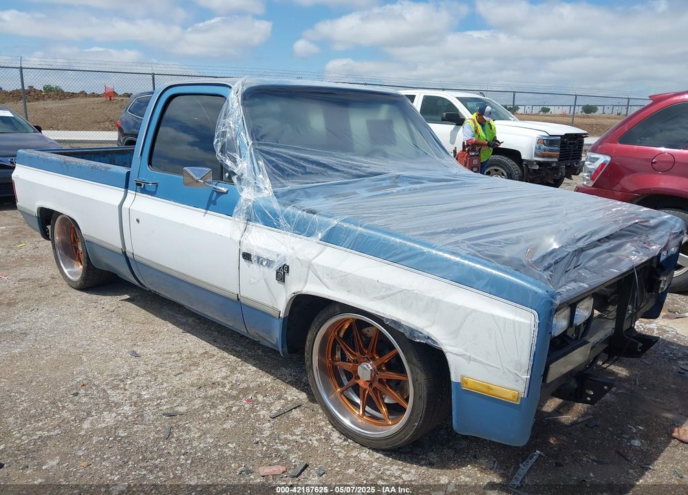 1985 CHEVROLET C10 VIN: 1GCDC14H0FS173951