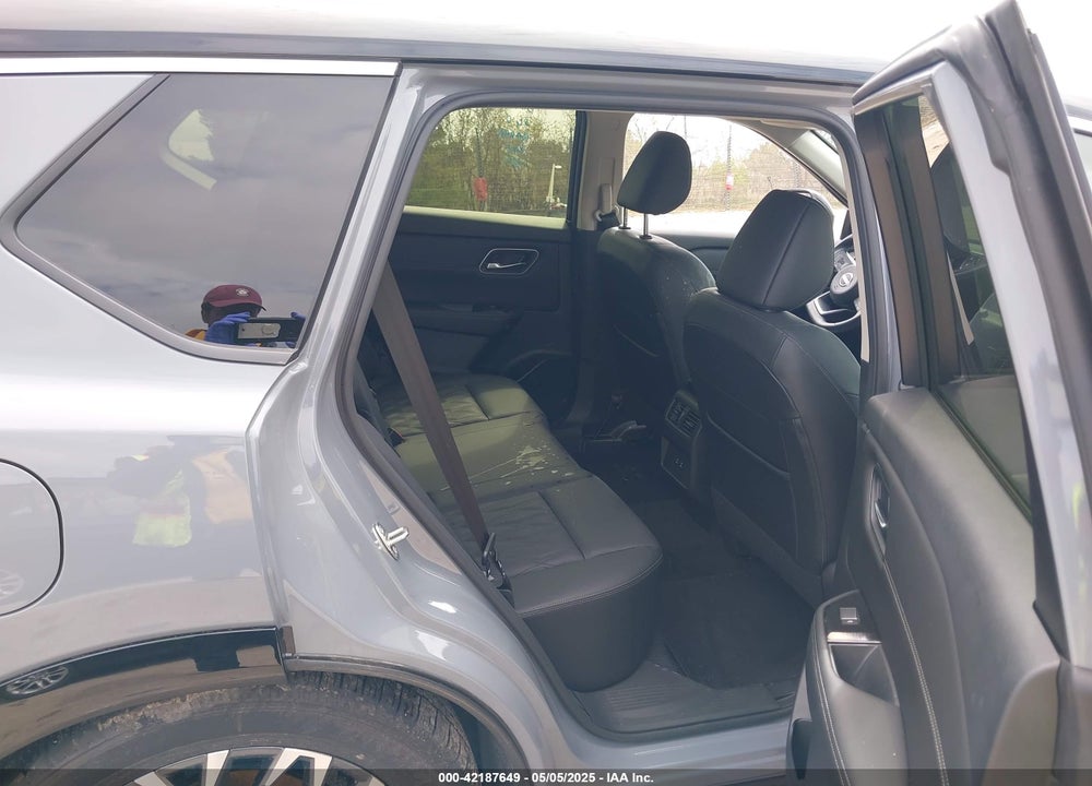 2024 NISSAN ROGUE VIN: JN8BT3DDXRW253128