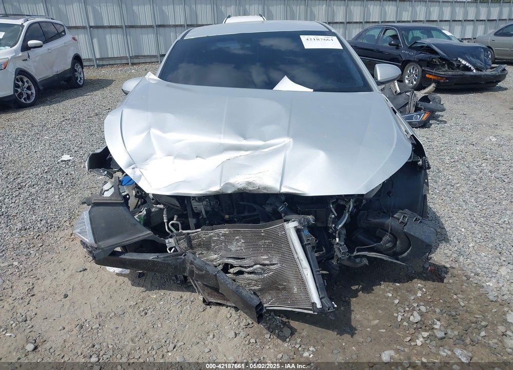 2020 HYUNDAI ELANTRA SEL VIN: 5NPD84LF6LH528764