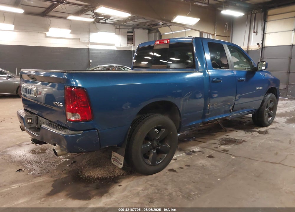2009 DODGE RAM 1500 VIN: 1D3HV18T69S728732