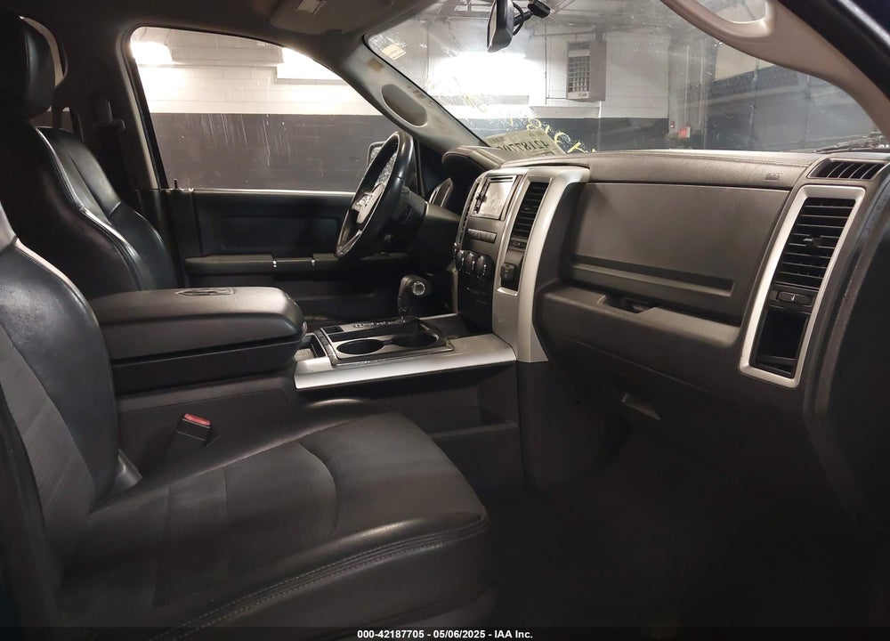 2009 DODGE RAM 1500 VIN: 1D3HV18T69S728732