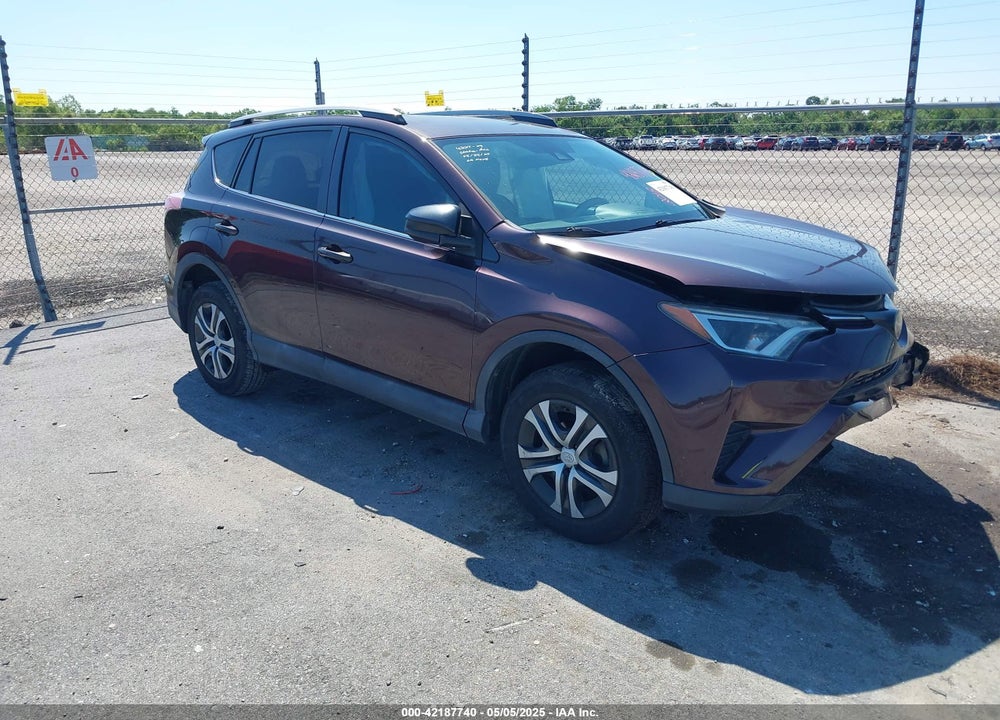 2018 TOYOTA RAV4 LE VIN: 2T3ZFREV2JW415395