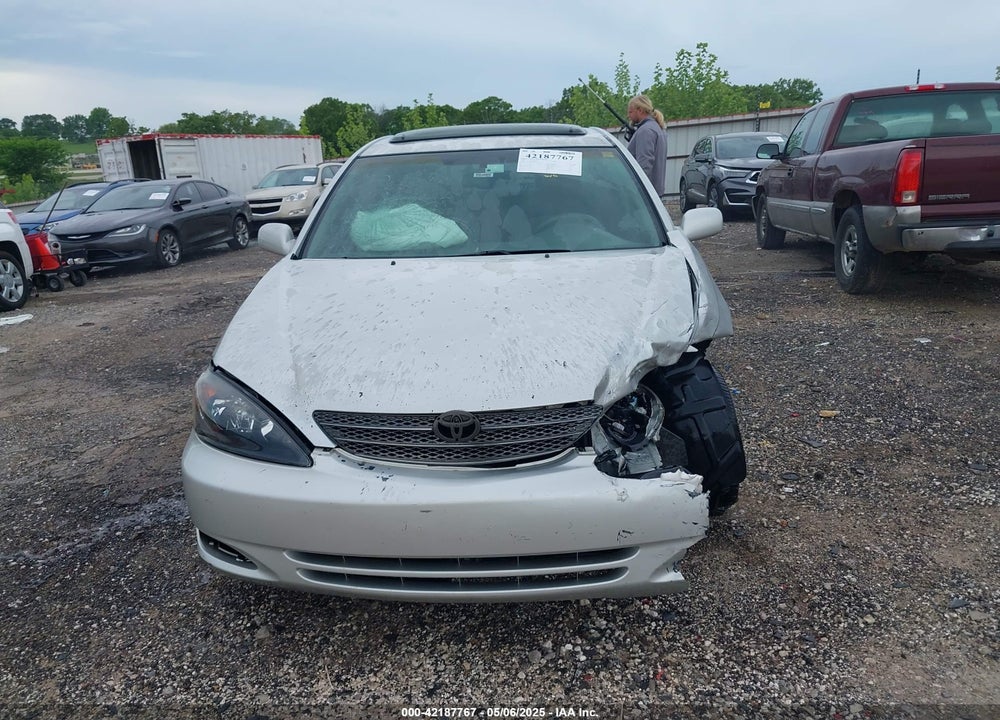 2002 TOYOTA CAMRY LE VIN: 4T1BE30K72U574955