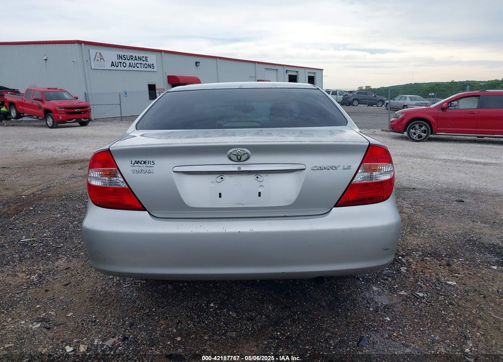 2002 TOYOTA CAMRY LE VIN: 4T1BE30K72U574955