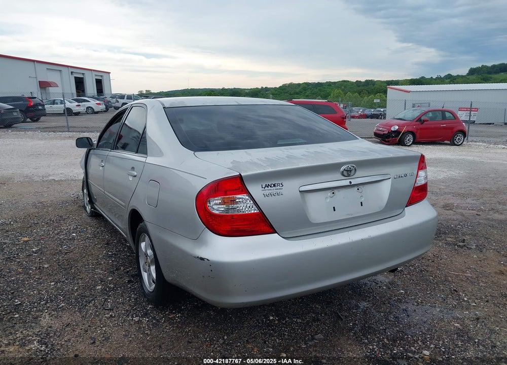 2002 TOYOTA CAMRY LE VIN: 4T1BE30K72U574955