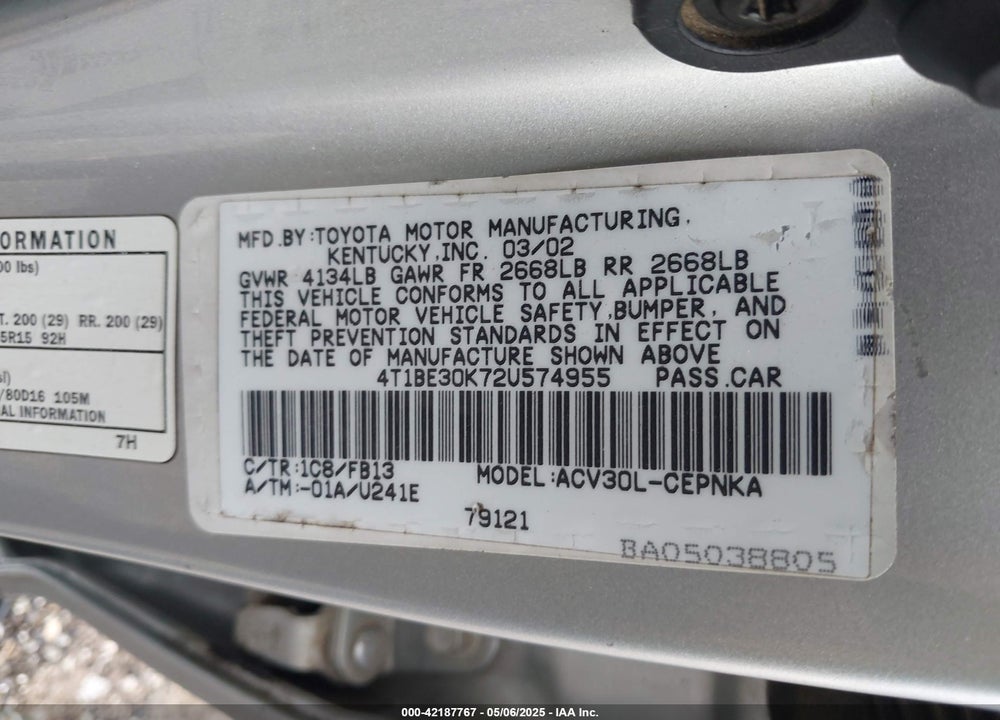 2002 TOYOTA CAMRY LE VIN: 4T1BE30K72U574955