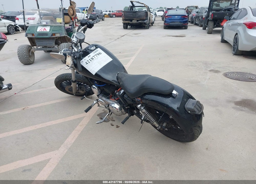 2006 HARLEY-DAVIDSON XL1200 C VIN: 1HD1CGP156K426913