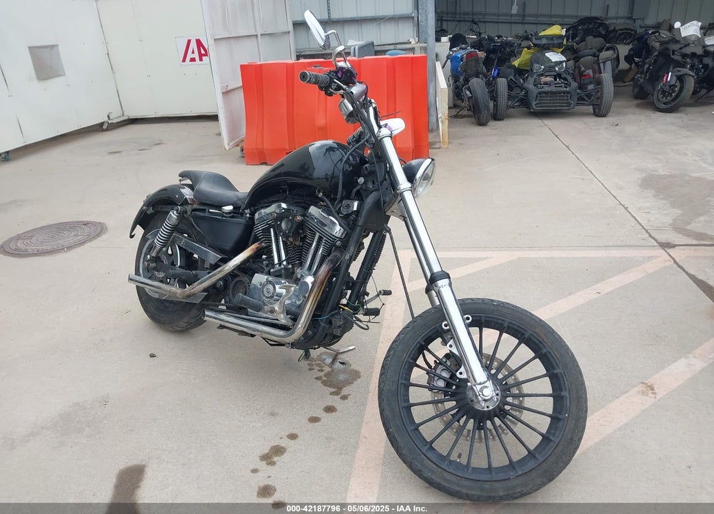 2006 HARLEY-DAVIDSON XL1200 C VIN: 1HD1CGP156K426913