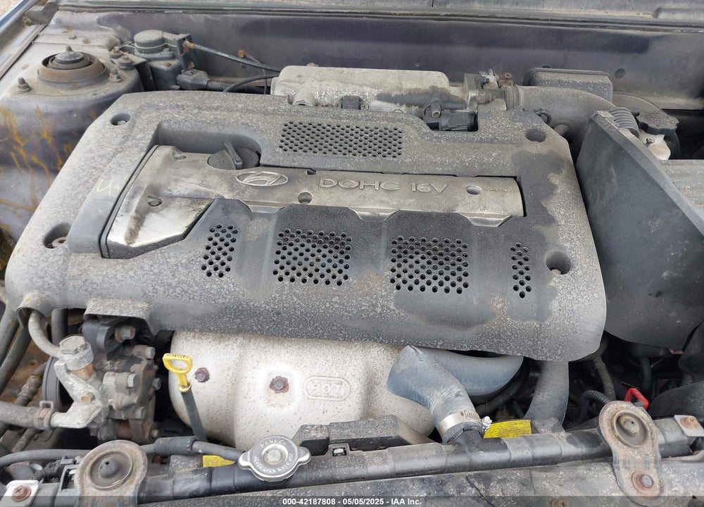 2002 HYUNDAI ELANTRA VIN: KMHDN45D62U449079