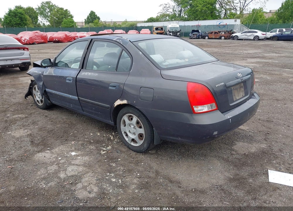 2002 HYUNDAI ELANTRA VIN: KMHDN45D62U449079