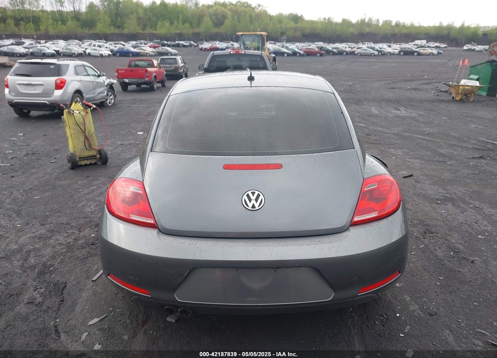 2012 VOLKSWAGEN BEETLE VIN: 3VWFP7AT2CM640328