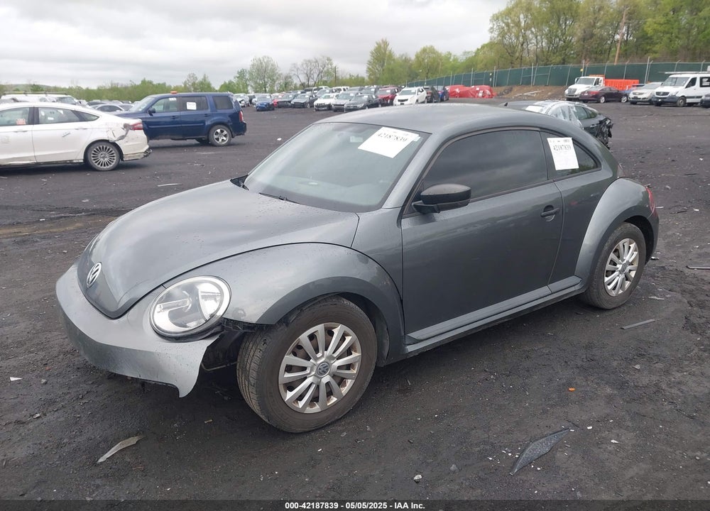 2012 VOLKSWAGEN BEETLE VIN: 3VWFP7AT2CM640328