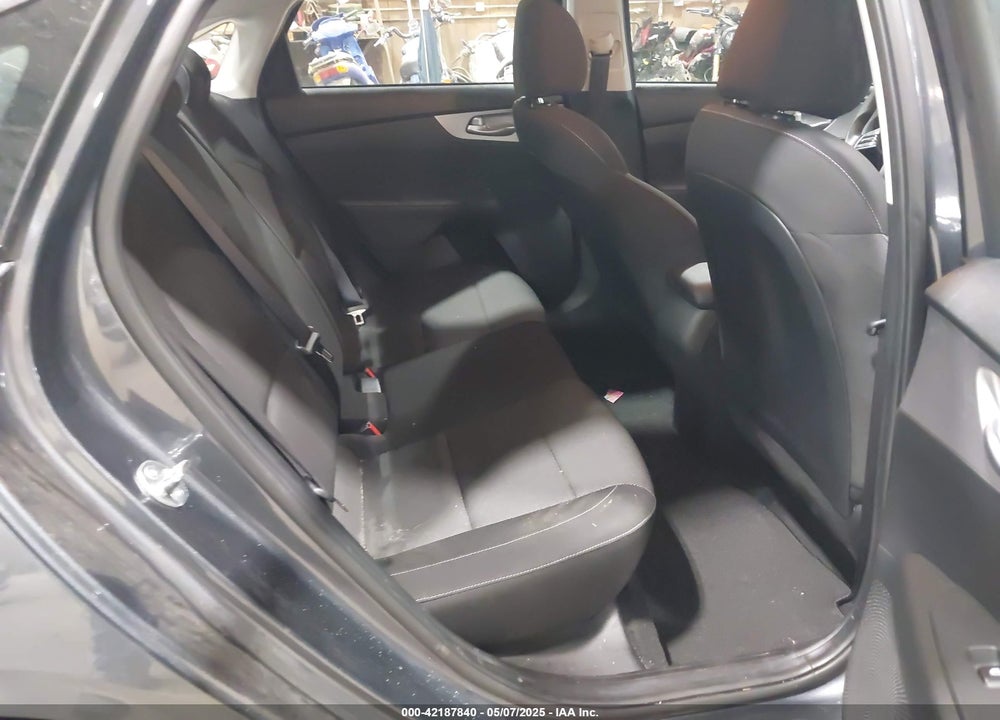 2023 KIA FORTE VIN: 3KPF24AD9PE691351