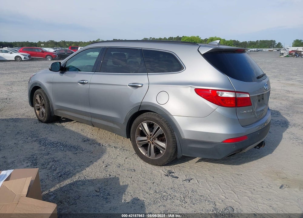 2015 HYUNDAI SANTA FE LIMITED VIN: KM8SR4HF2FU100550
