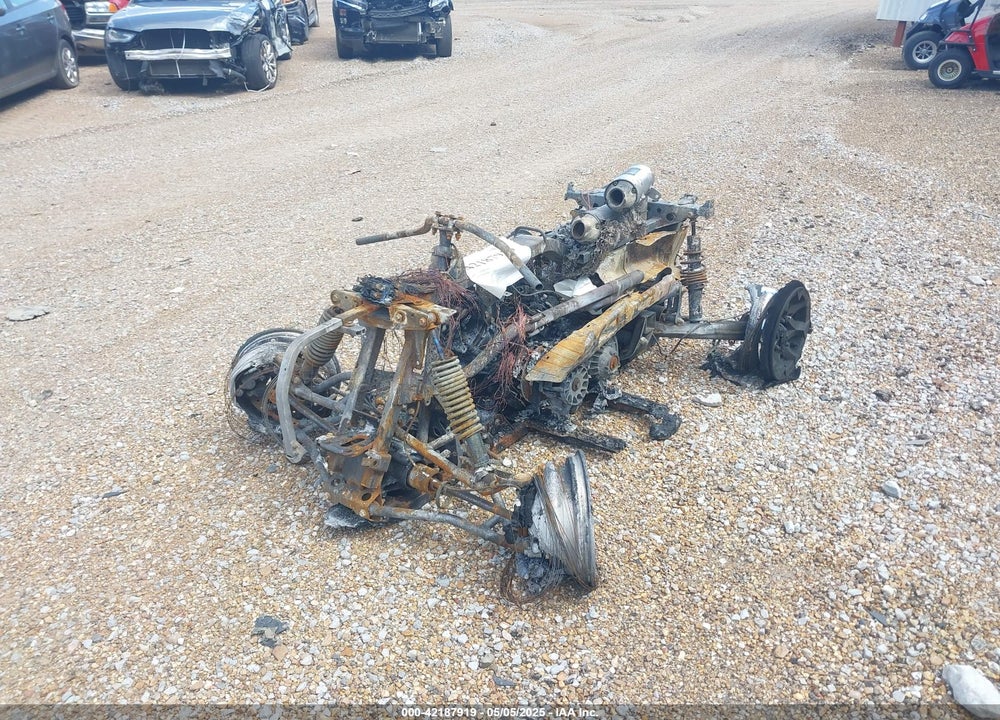 2019 CAN-AM RENEGADE VIN: 3JBMGAV46KJ000037