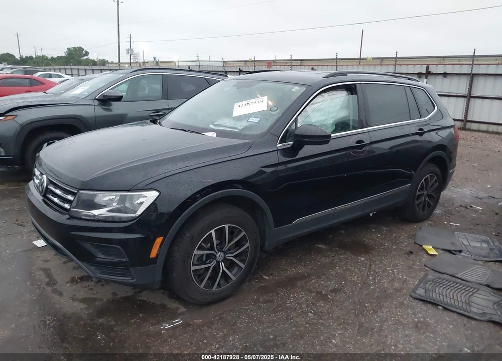 2021 VOLKSWAGEN TIGUAN 2.0T SE/2.0T SE R-LINE BLACK/2.0T SEL VIN: 3VV2B7AX3MM049091