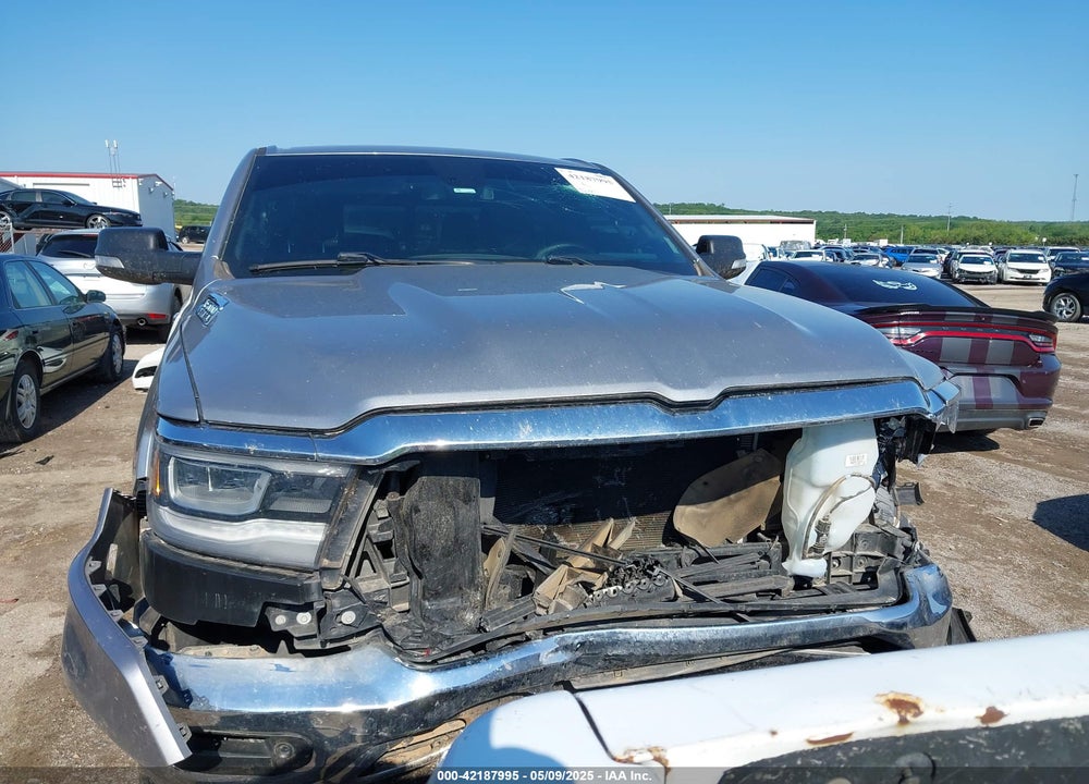 2019 RAM 1500 VIN: 1C6SRFFT1KN512883