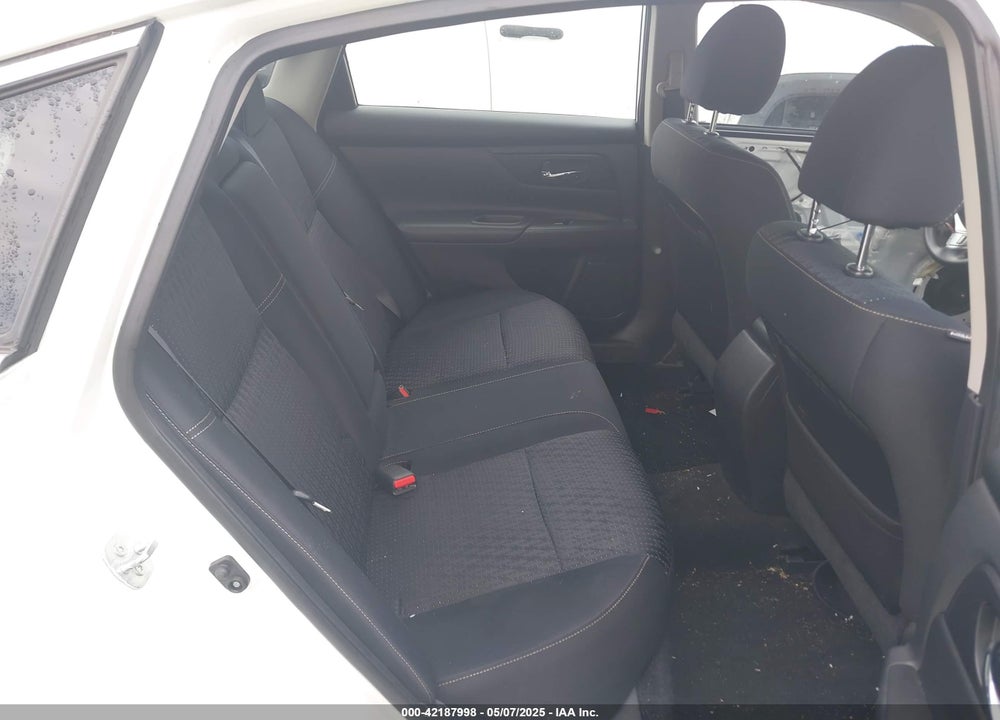 2017 NISSAN ALTIMA VIN: 1N4AL3AP2HN333281