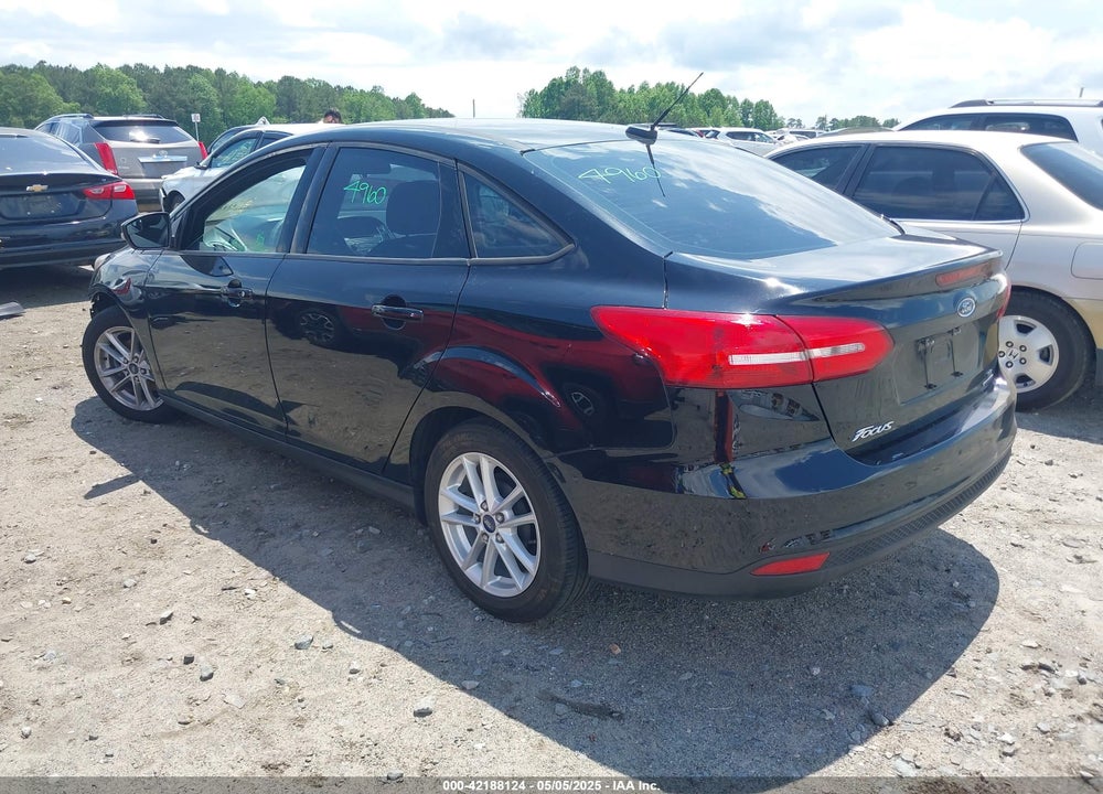 2016 FORD FOCUS VIN: 1FADP3F29GL256160
