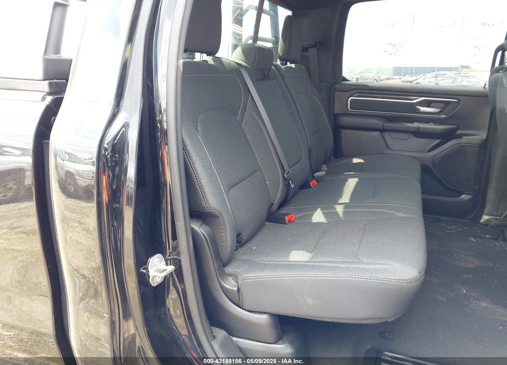 2020 RAM 1500 VIN: 1C6SRFMT4LN143621