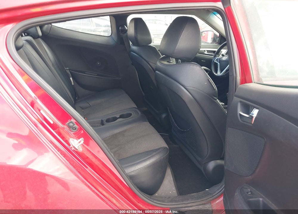 2015 HYUNDAI VELOSTER VIN: KMHTC6AD8FU227474