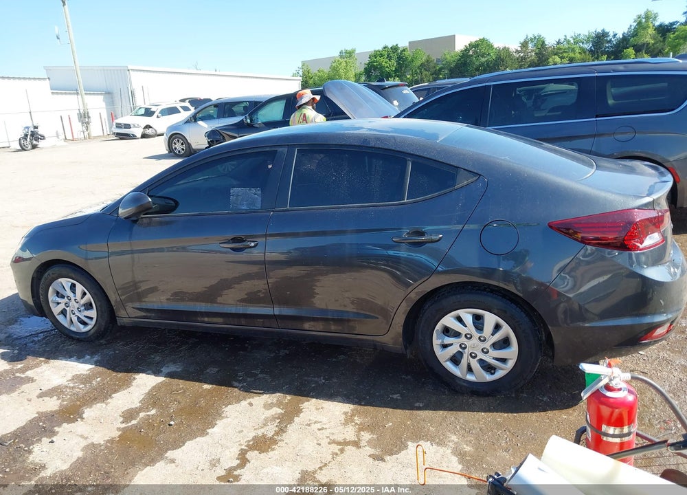 2020 HYUNDAI ELANTRA VIN: 5NPD74LF9LH607929