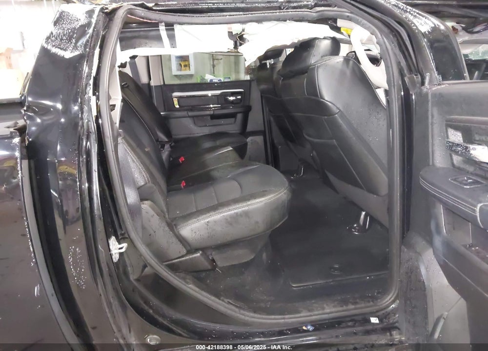 2013 RAM 1500 VIN: 1C6RR7MT2DS629674
