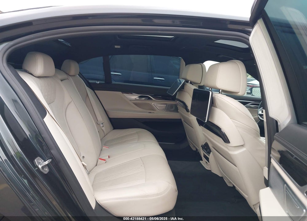 2019 BMW 750I VIN: WBA7F0C50KGM26010