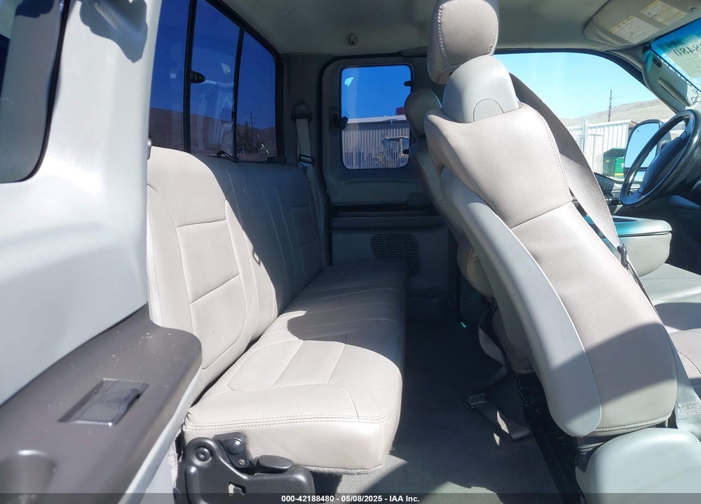2006 FORD F-250 VIN: 1FTSX21P16EA50414