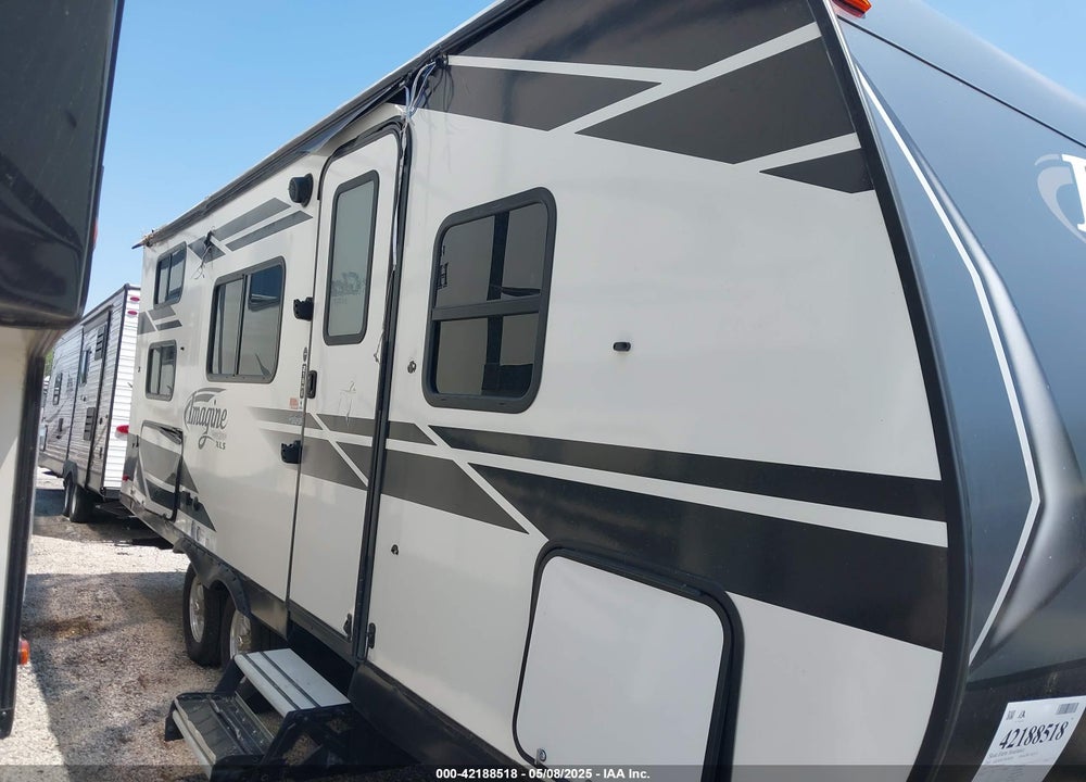 2021 GRAND DESIGN IMAGINE XLS 21BHE VIN: 573TE2527M3418752
