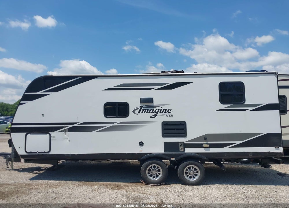2021 GRAND DESIGN IMAGINE XLS 21BHE VIN: 573TE2527M3418752