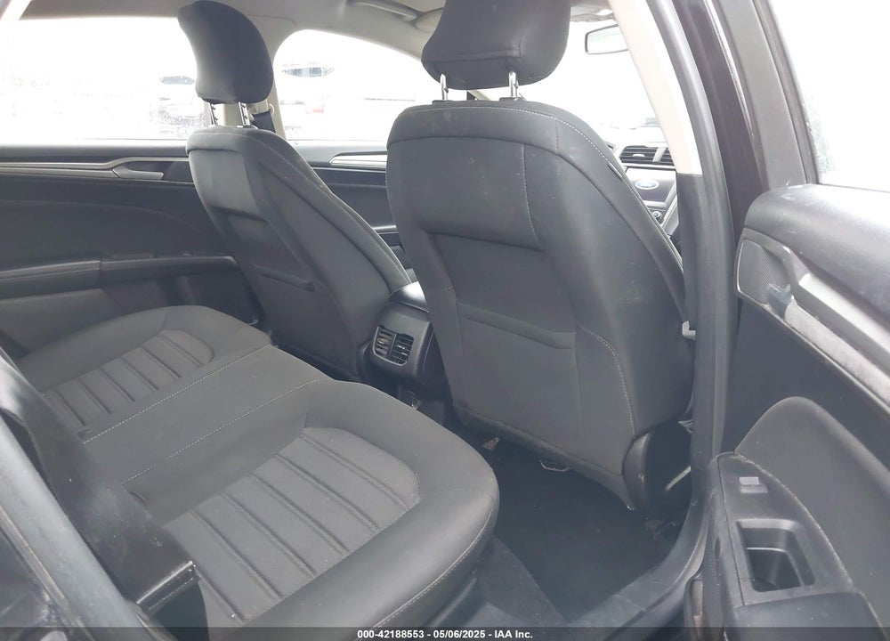 2019 FORD FUSION VIN: 3FA6P0HD4KR249679