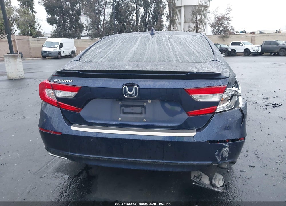 2018 HONDA ACCORD EX VIN: 1HGCV1F47JA069523
