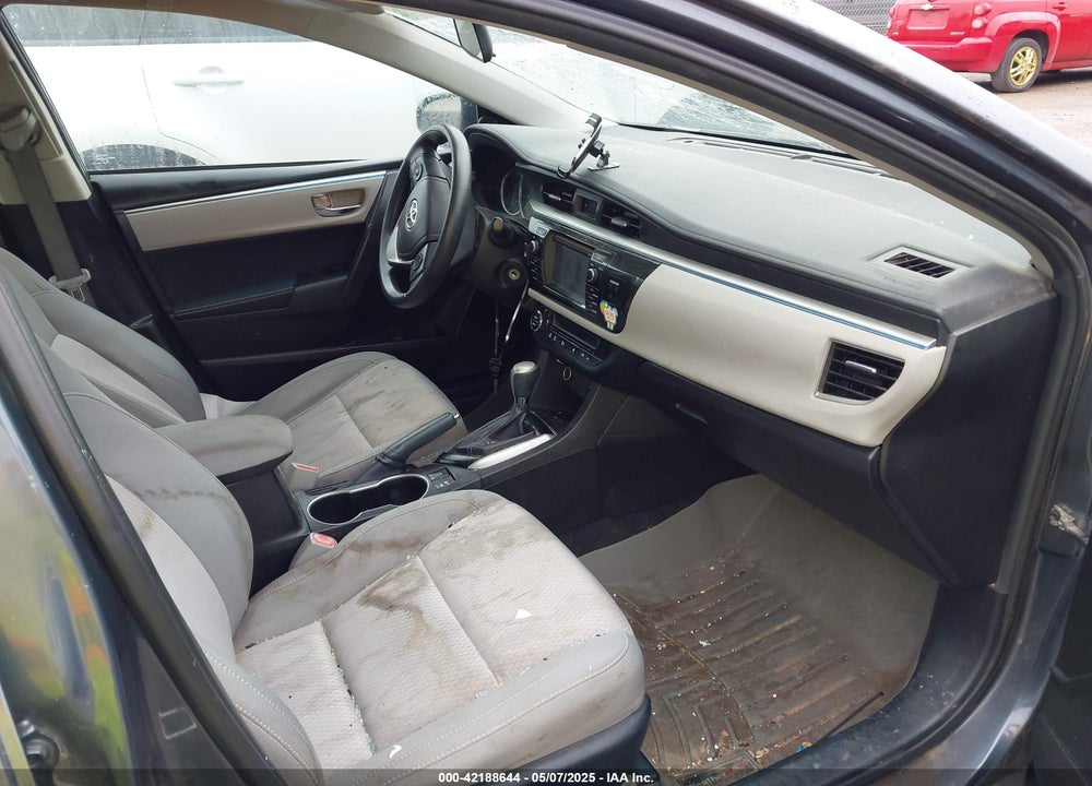 2015 TOYOTA COROLLA LE VIN: 5YFBURHE1FP269334