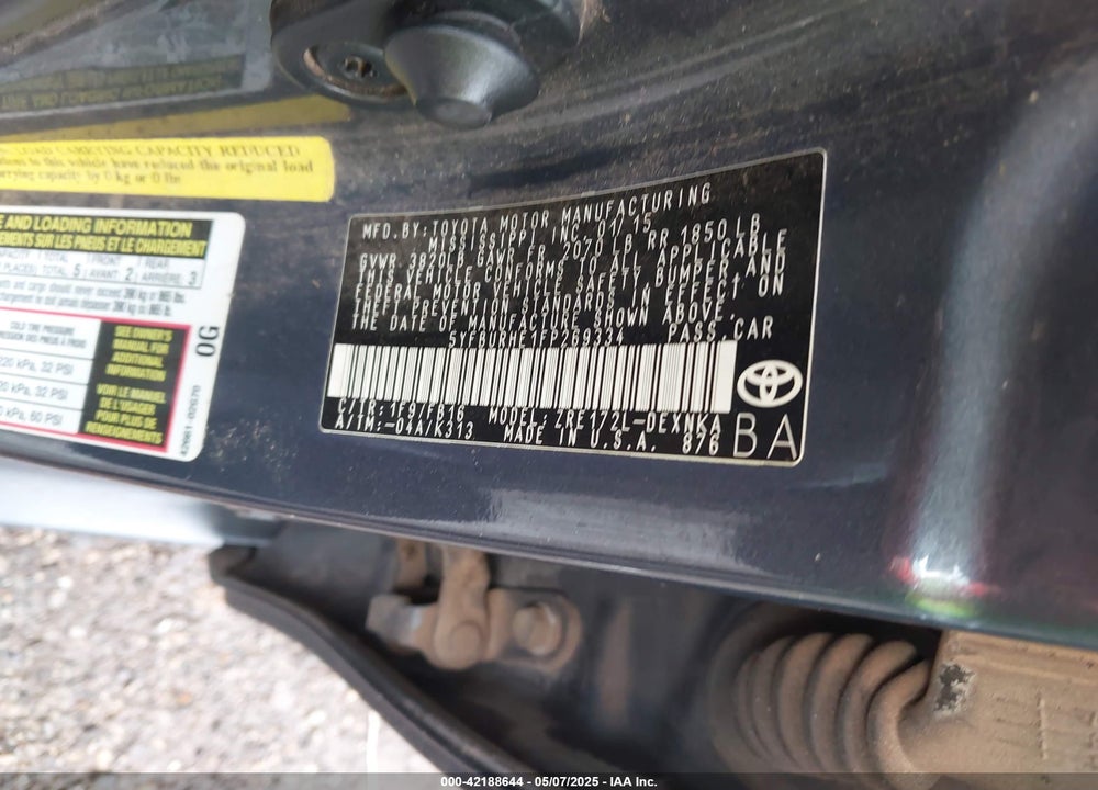 2015 TOYOTA COROLLA LE VIN: 5YFBURHE1FP269334