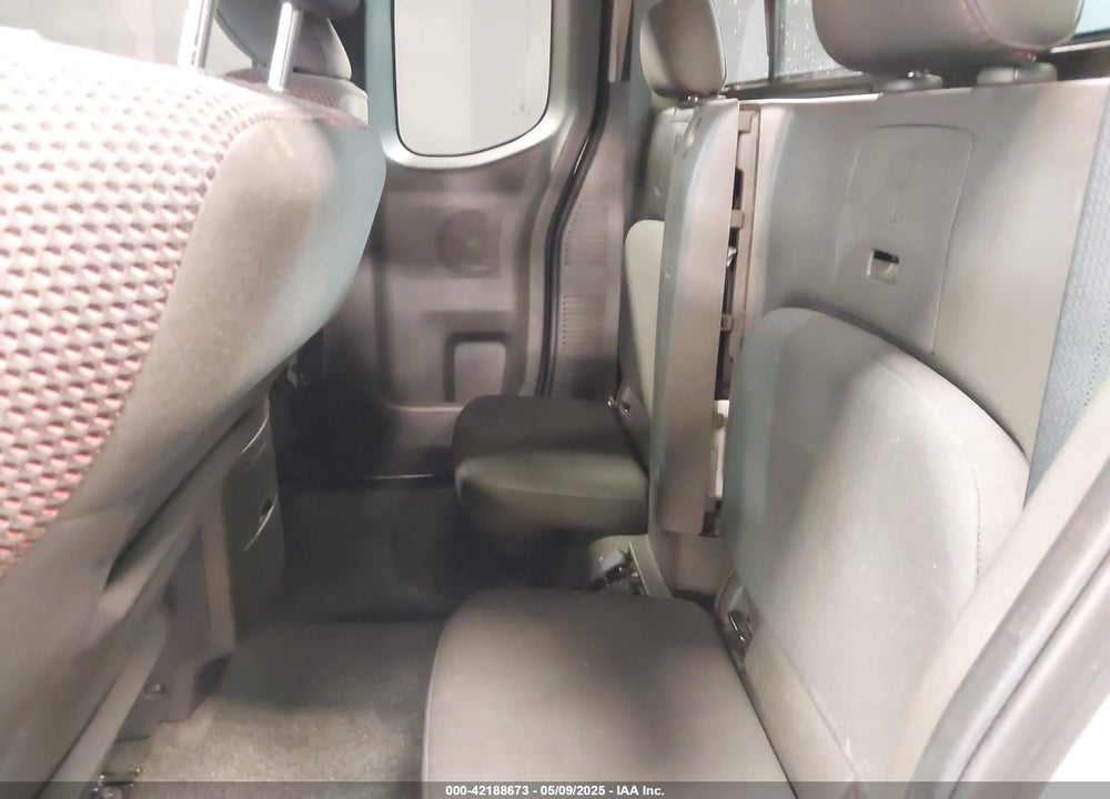 2011 NISSAN FRONTIER VIN: 1N6AD0CW6BC439758
