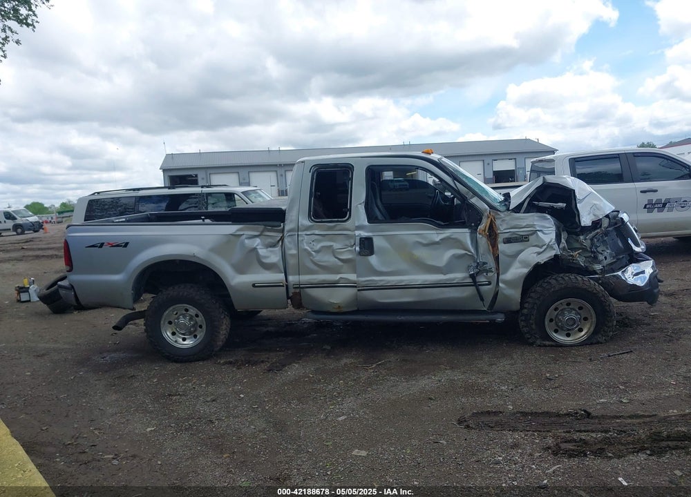 1999 FORD F-250 LARIAT/XL/XLT VIN: 1FTNX21F5XEB44785