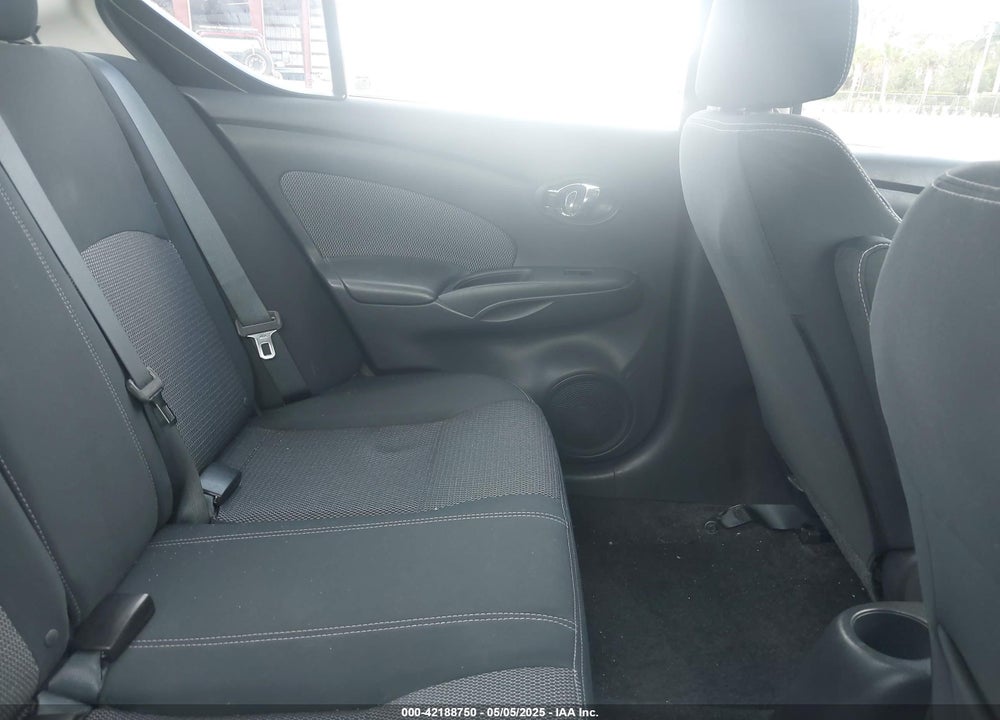 2016 NISSAN VERSA 1.6 SL VIN: 3N1CN7AP3GL889508