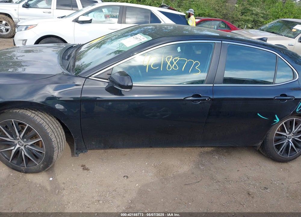 2022 TOYOTA CAMRY SE VIN: 4T1G11AK9NU622206