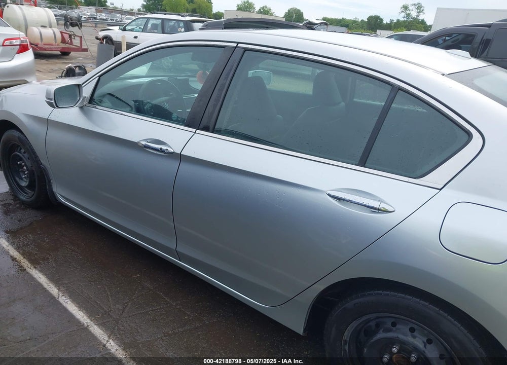 2013 HONDA ACCORD VIN: 1HGCR3F98DA036756