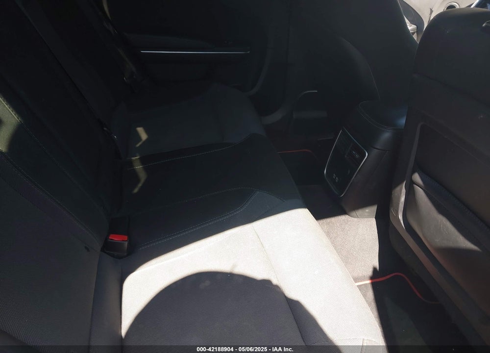 2018 DODGE CHARGER VIN: 2C3CDXCT4JH261021