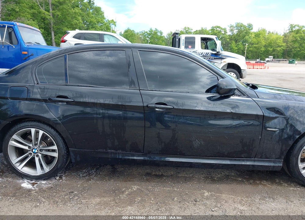 2011 BMW 3 SERIES VIN: WBAPL5C54BA920640