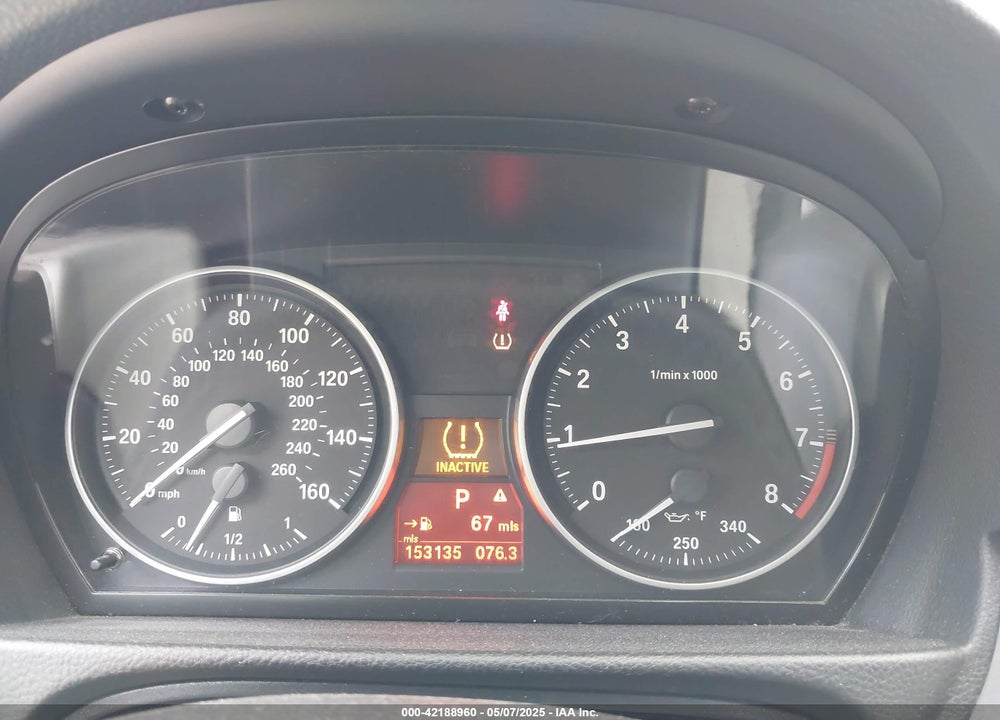2011 BMW 3 SERIES VIN: WBAPL5C54BA920640
