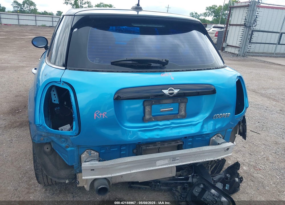 2016 MINI HARDTOP VIN: WMWXU1C54G2D12983