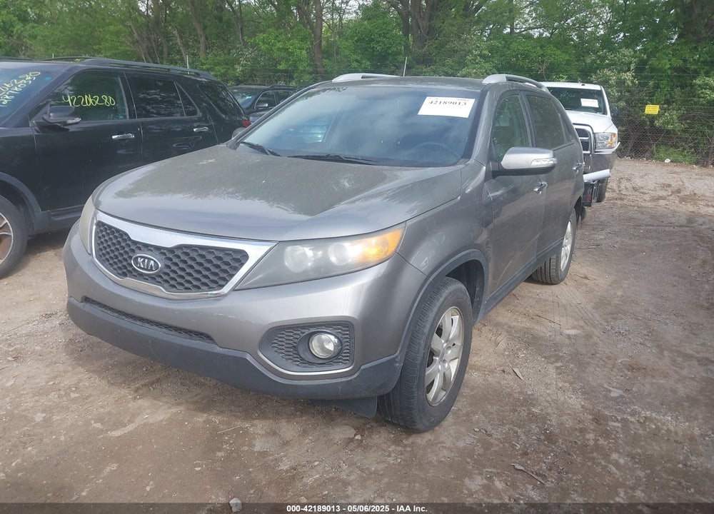 2012 KIA SORENTO LX VIN: 5XYKT3A63CG192906