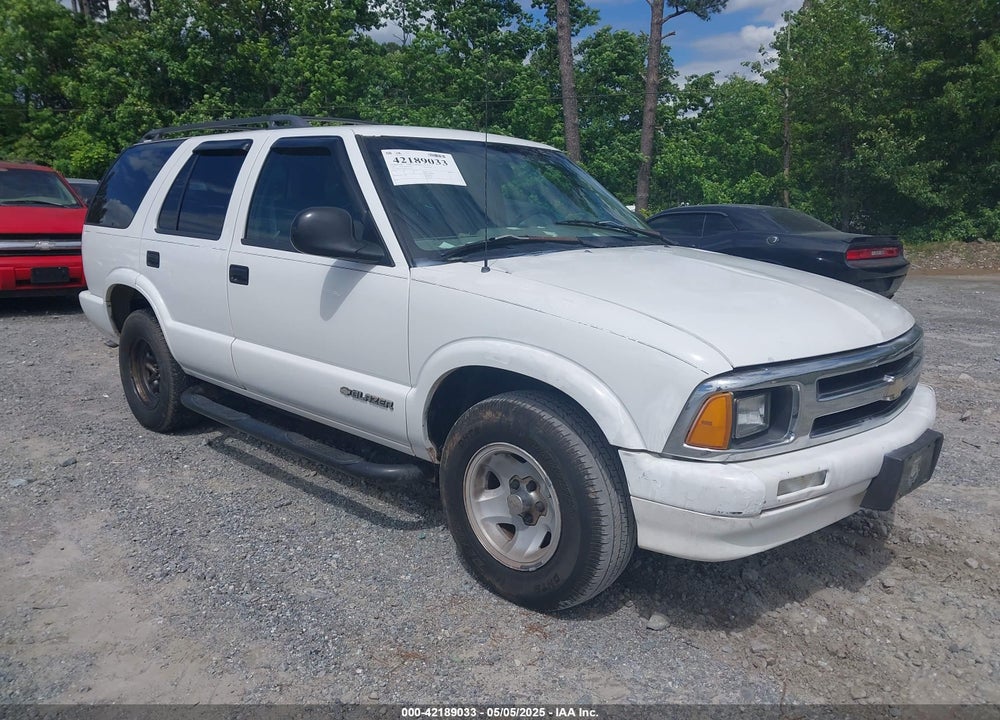 1997 CHEVROLET BLAZER LS VIN: 1GNCS13W4V2255783